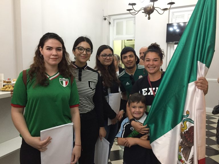 Estudiantes y Colectividad de Mexico